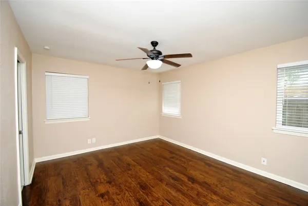 $2,400 | 10034 Cedardale Drive, Houston, TX 77055