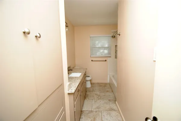 $2,400 | 10034 Cedardale Drive, Houston, TX 77055