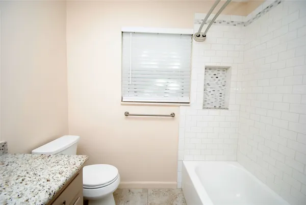 $2,400 | 10034 Cedardale Drive, Houston, TX 77055