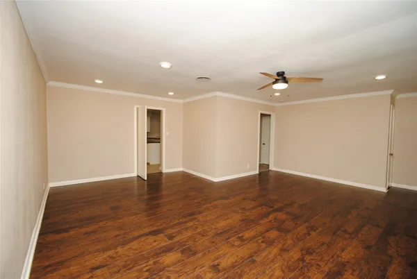 $2,400 | 10034 Cedardale Drive, Houston, TX 77055