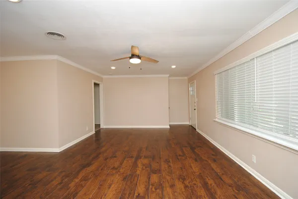 $2,400 | 10034 Cedardale Drive, Houston, TX 77055