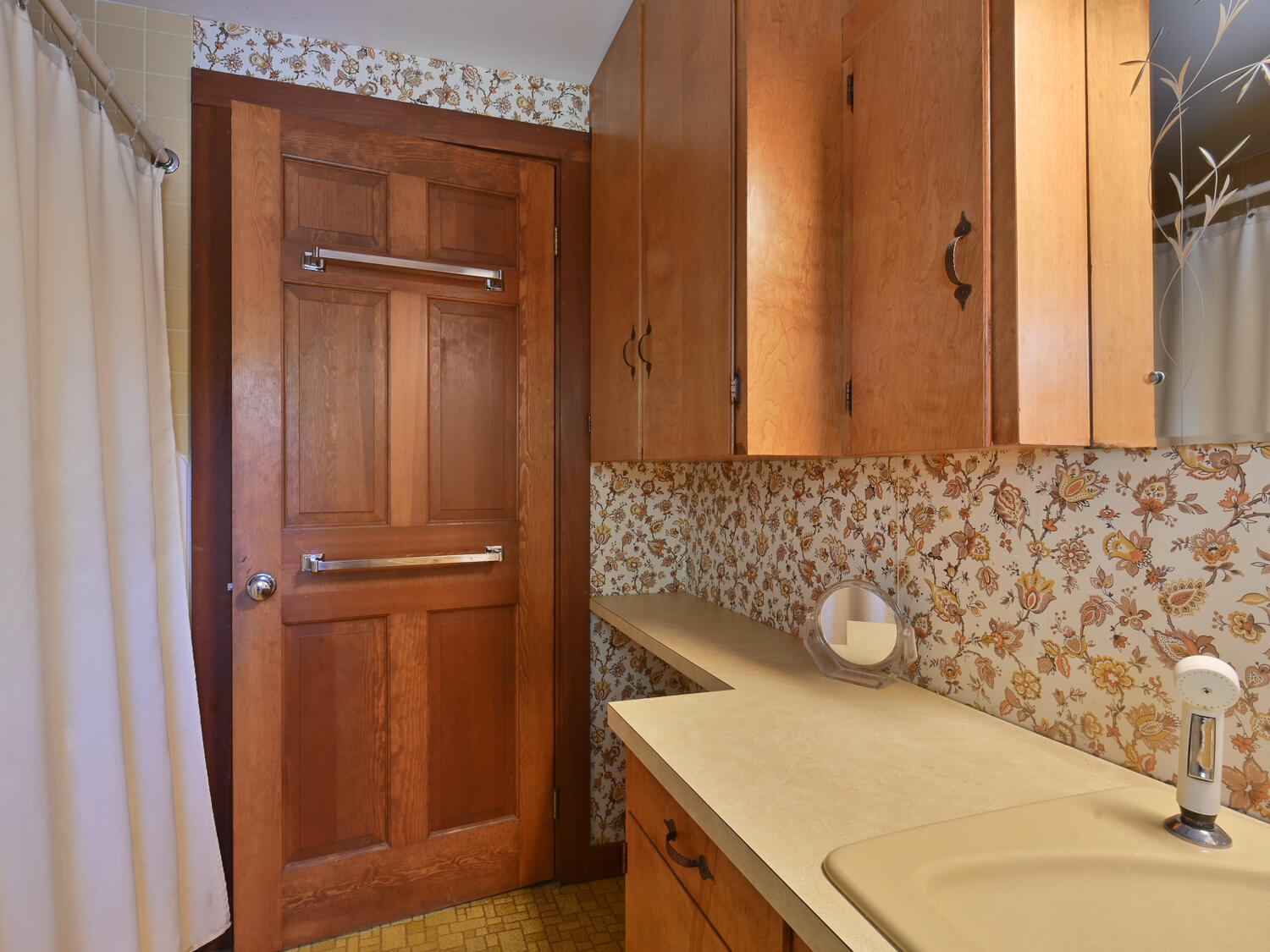29 Anns Point Road Bass Harbor, ME 04653 - Photo 24 of 42 Bathroom