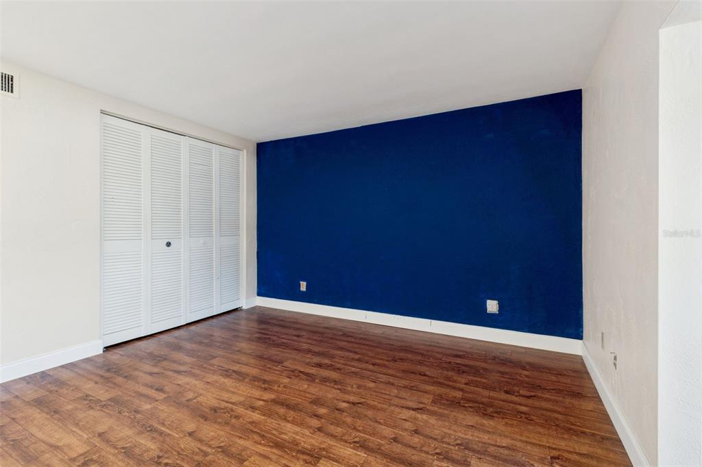 4565 Duhme Road, Unit 203 St. Petersburg, FL 33708 - Photo 15 of 27 a view of an empty room