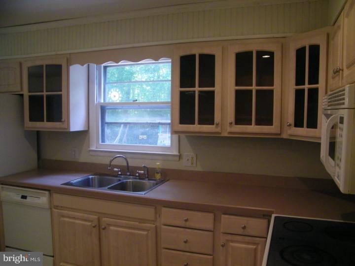 170 Carnoustie Road Dover, DE 19904 - Photo 8 of 25 Kitchen