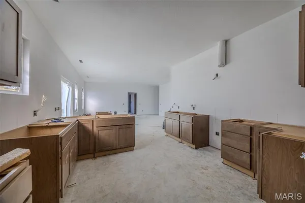 $280,000 | 2051 Kay Avenue, Lebanon, MO 65536