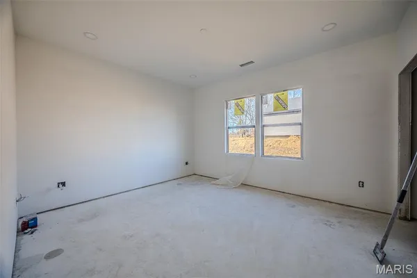 $280,000 | 2051 Kay Avenue, Lebanon, MO 65536