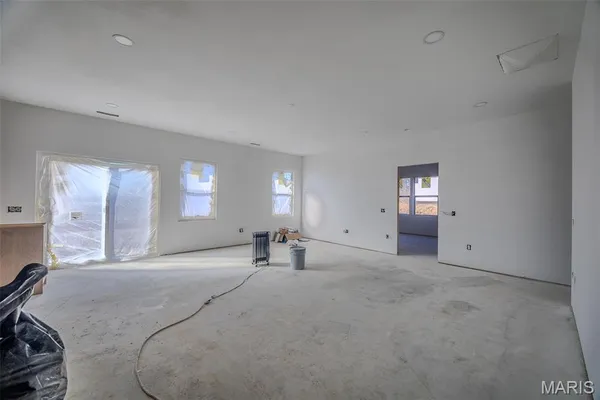 $280,000 | 2051 Kay Avenue, Lebanon, MO 65536