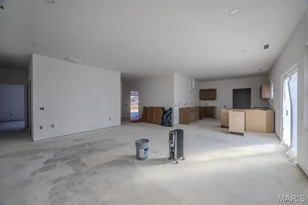 $280,000 | 2051 Kay Avenue, Lebanon, MO 65536