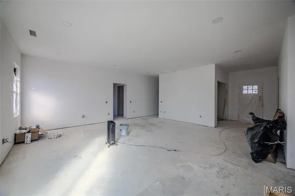 $280,000 | 2051 Kay Avenue, Lebanon, MO 65536