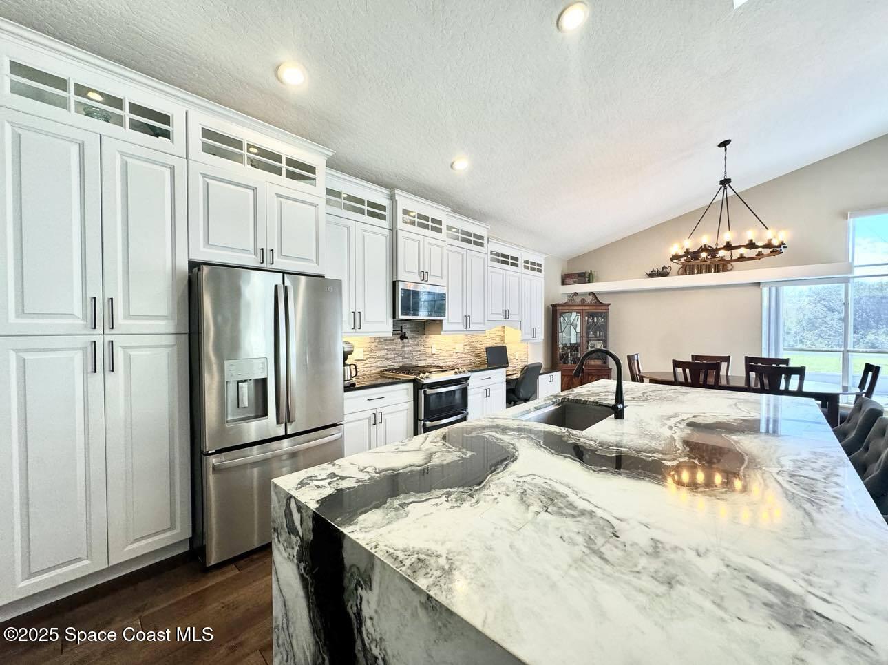 4043 Sparrow Hawk Road Melbourne, FL 32934 - Photo 3 of 33 Kitchen