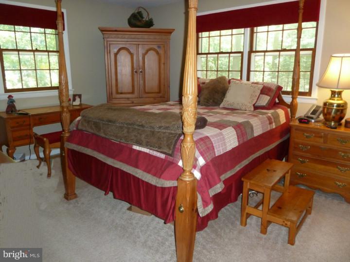 346 Atsion Road Shamong, NJ 08088 - Photo 10 of 18 Bedroom - Main
