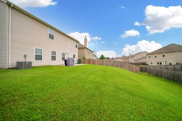 $2,380 | 612 Pemberton Drive, Lebanon, TN 37087