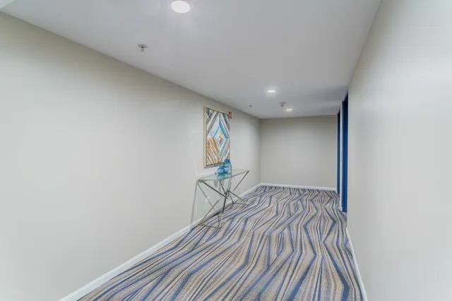 $289,000 | 6801 North Milwaukee Avenue, Unit 202, Niles, IL 60714