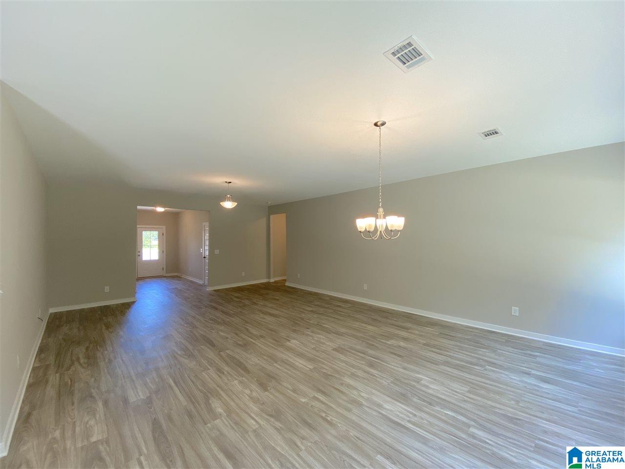 102 Ballington Way Clanton, AL 35045 - Photo 6 of 22