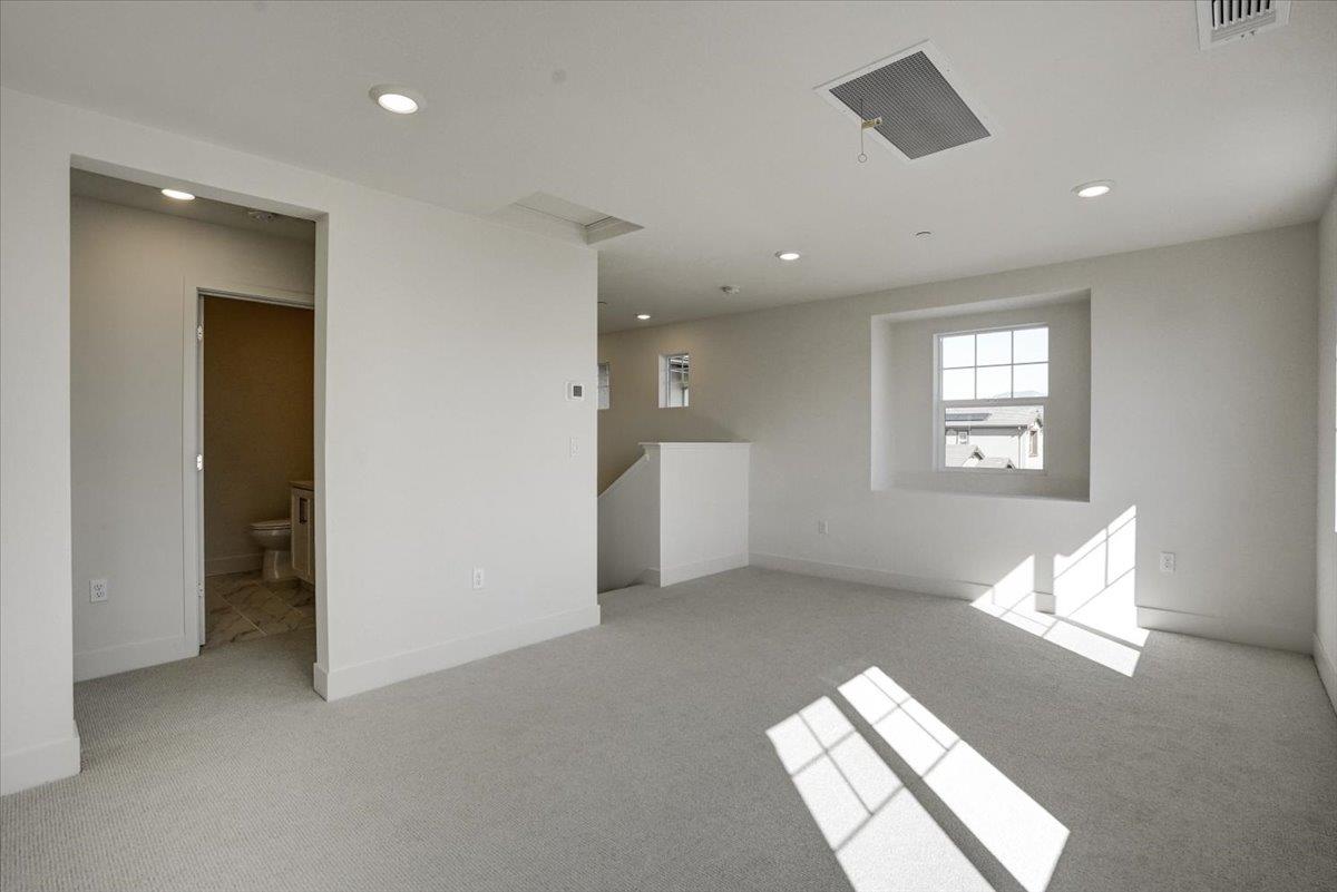 12101 Almeria Way San Ramon, CA 94583 - Photo 33 of 44 a view of an empty room and a window