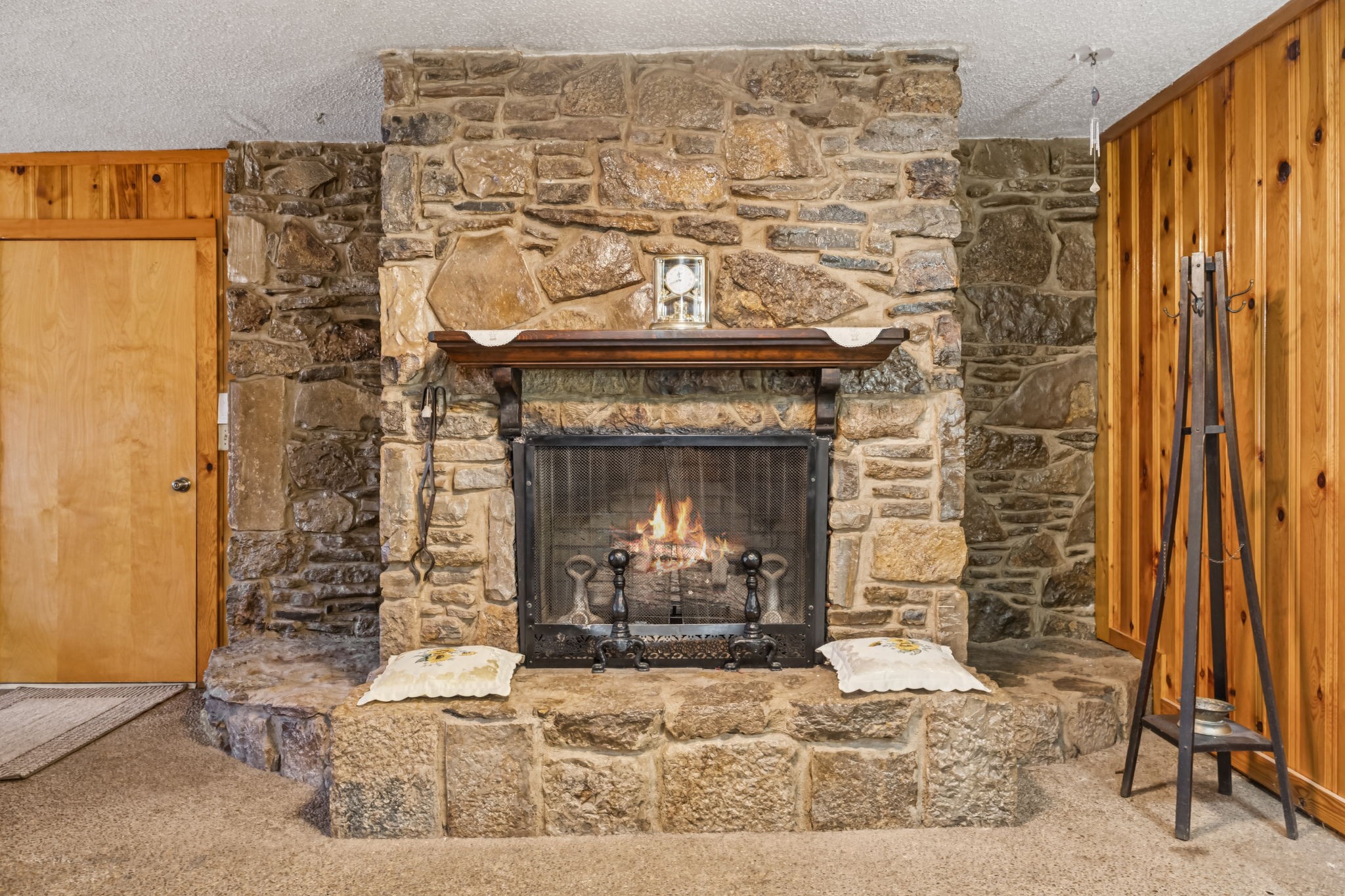 5165 Almaville Road Smyrna, TN 37167 - Photo 24 of 37 a living room with a fireplace