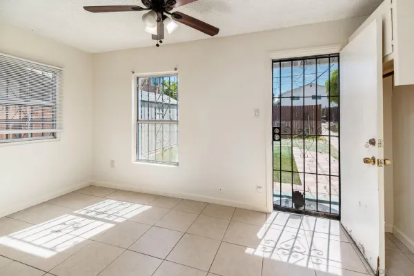$849,000 | 2925 Franklin Avenue, San Diego, CA 92113