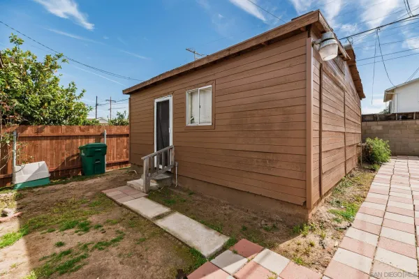 $849,000 | 2925 Franklin Avenue, San Diego, CA 92113