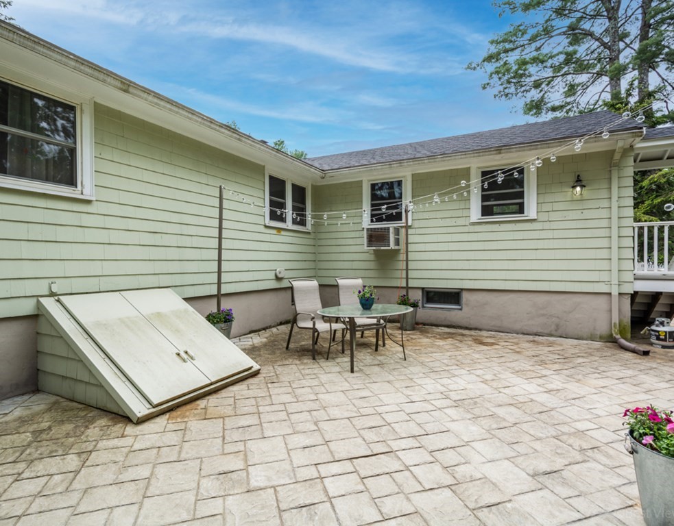 267 Concord Road Bedford, MA 01730 - Photo 26 of 31