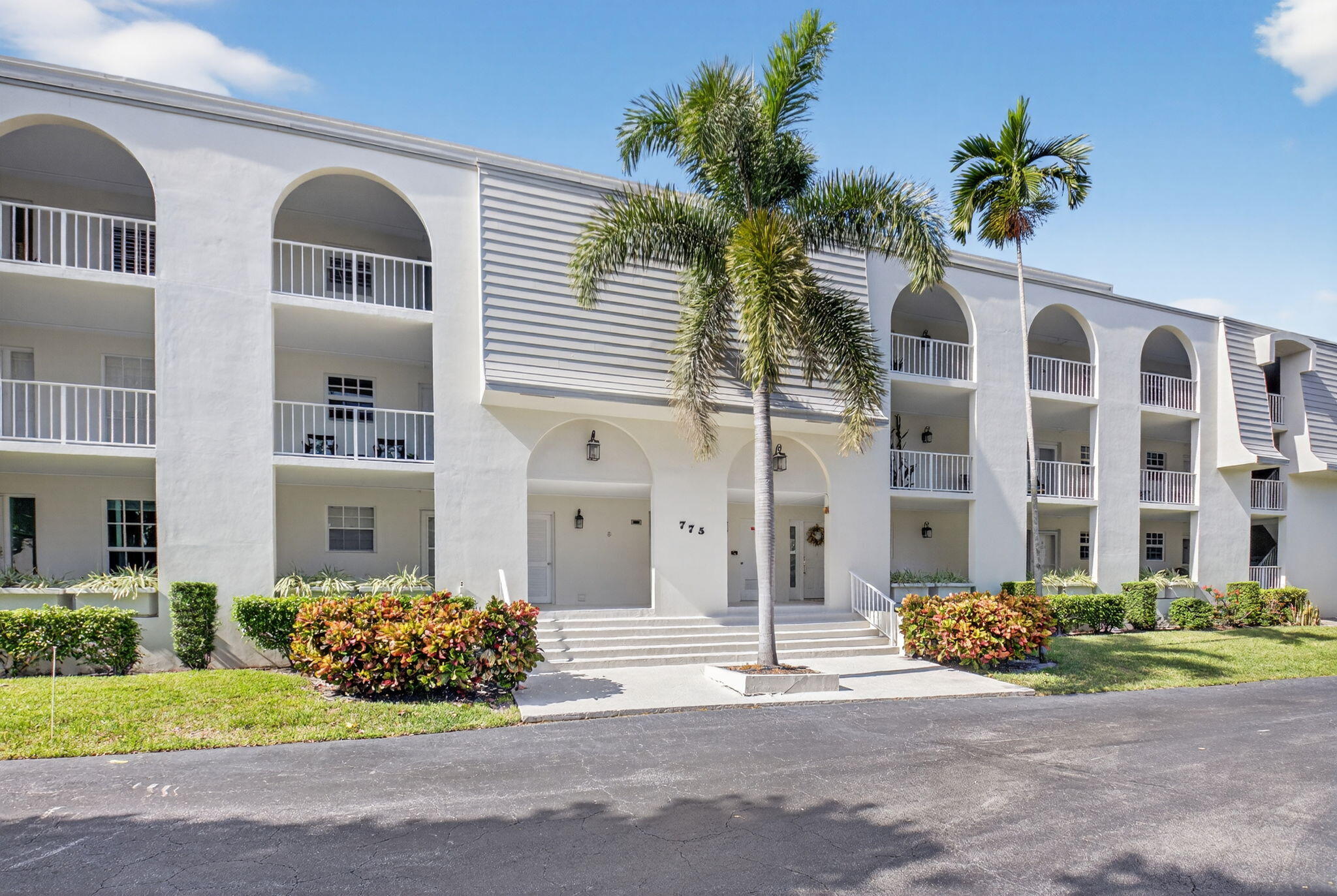 775 Jeffery Street, Unit 5104 Boca Raton, FL 33487 - Photo 2 of 57 1-web-or-mls-DSC_1364