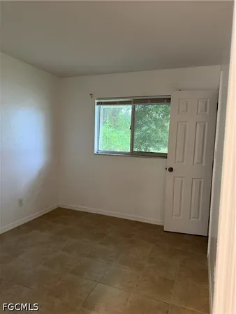 $1,700 | 2610 W Road, Fort Myers, FL 33905