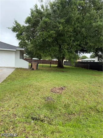 $1,700 | 2610 W Road, Fort Myers, FL 33905