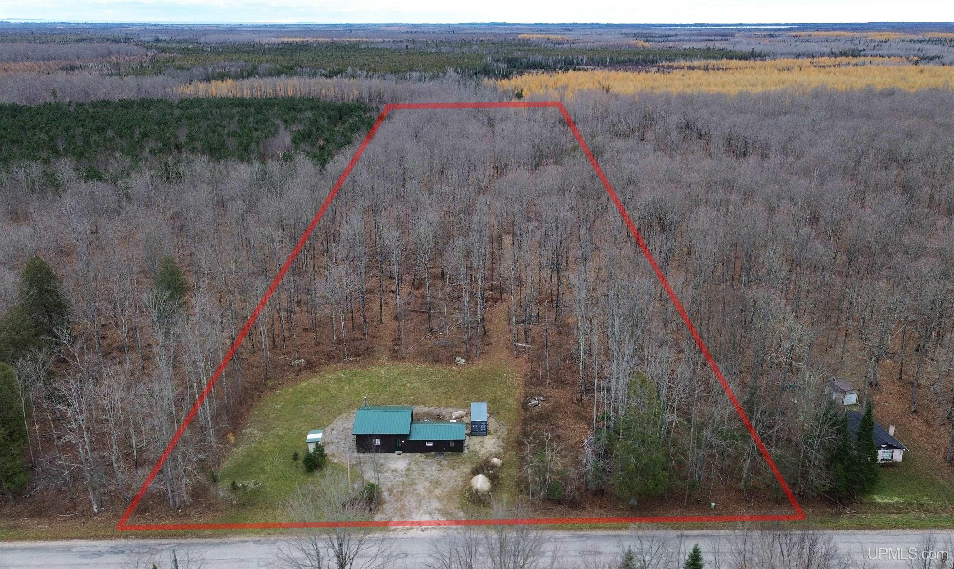 1505 Quarry Road Gulliver, MI 49840 - Photo 1 of 52 Gallery Image 1
