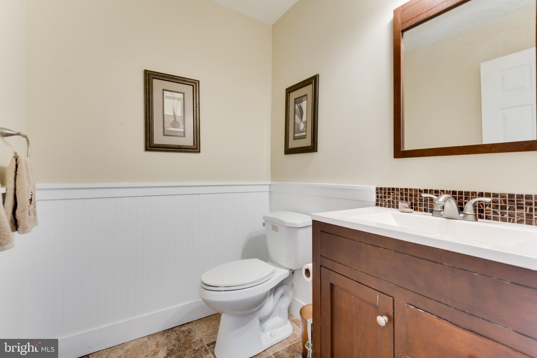 613 Harbor Drive Annapolis, MD 21403 - Photo 14 of 29