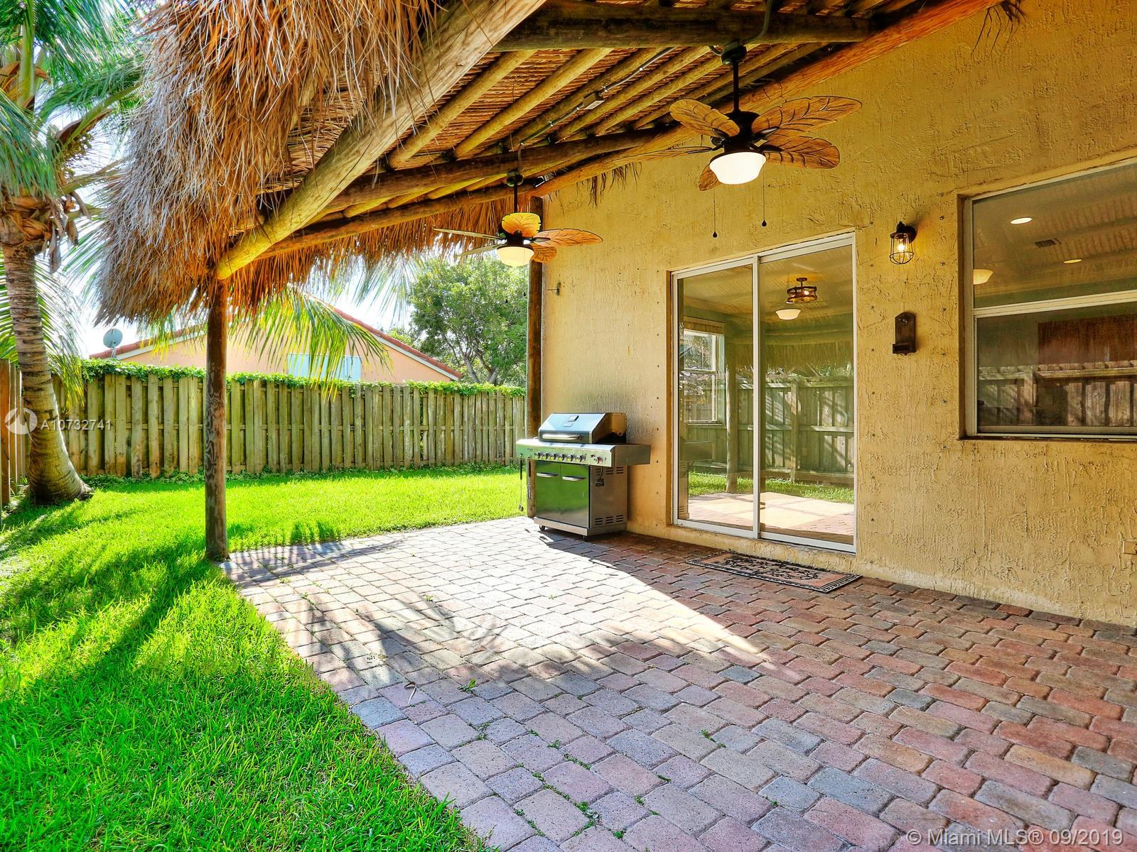 1506 Southeast 20th Road Homestead, FL 33035 - Photo 18 of 23