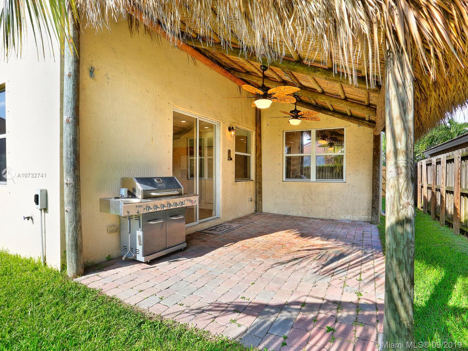 1506 Southeast 20th Road Homestead, FL 33035 - Photo 19 of 23
