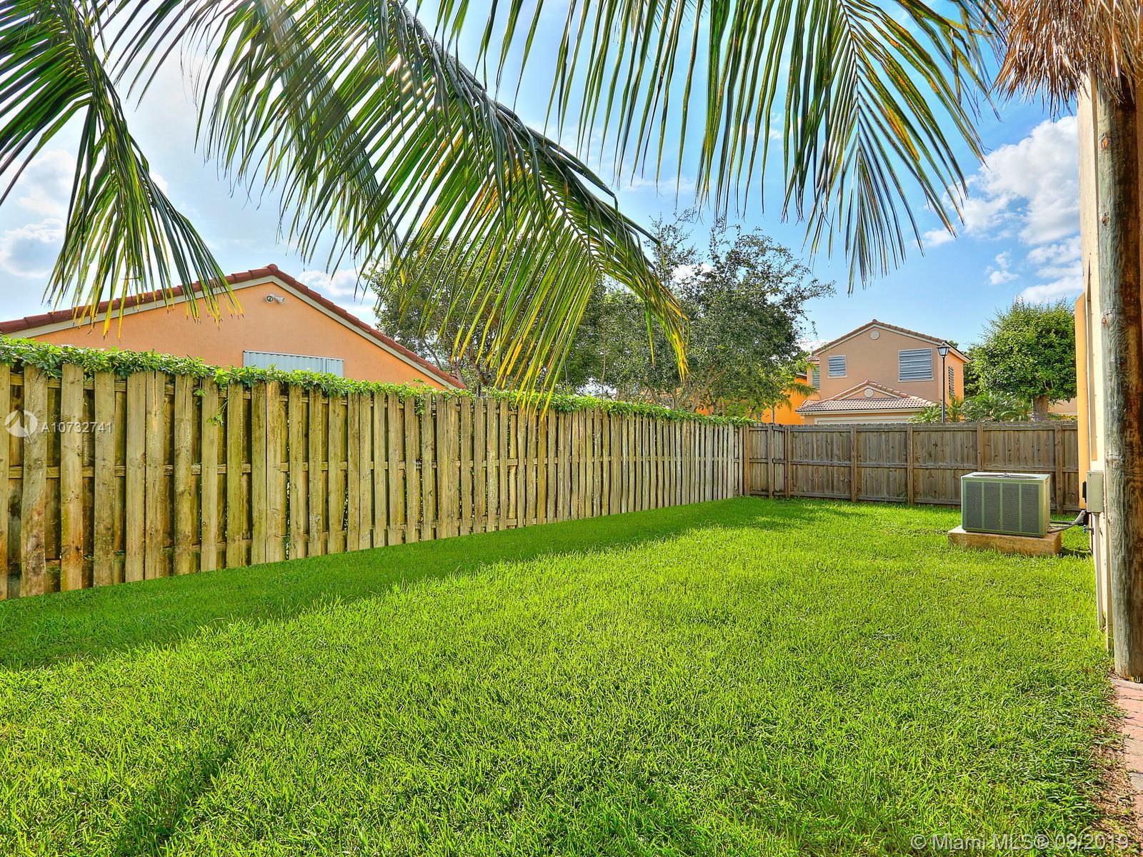 1506 Southeast 20th Road Homestead, FL 33035 - Photo 20 of 23