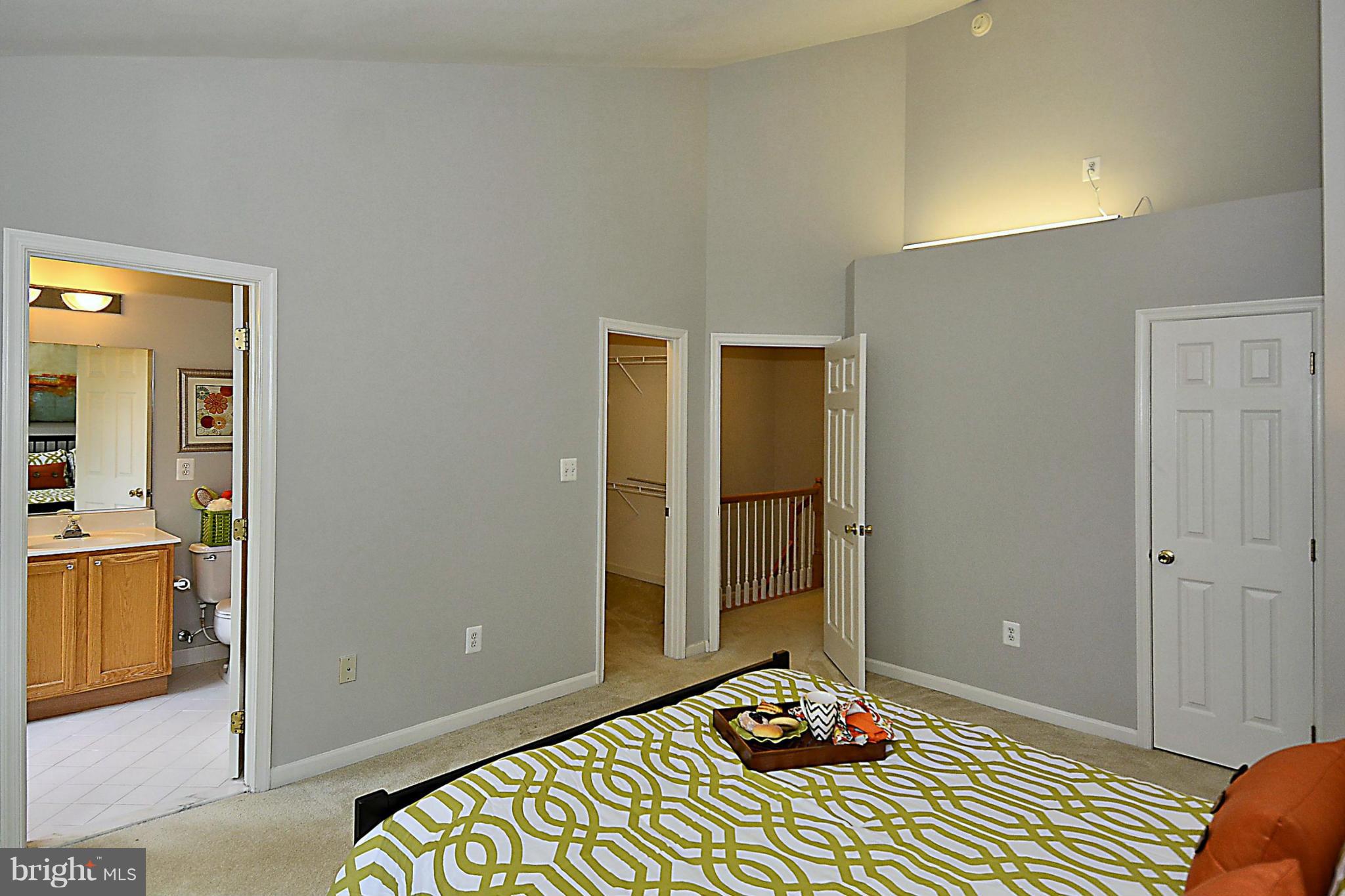 9425 Fields Road Gaithersburg, MD 20878 - Photo 17 of 30 Master Bedroom