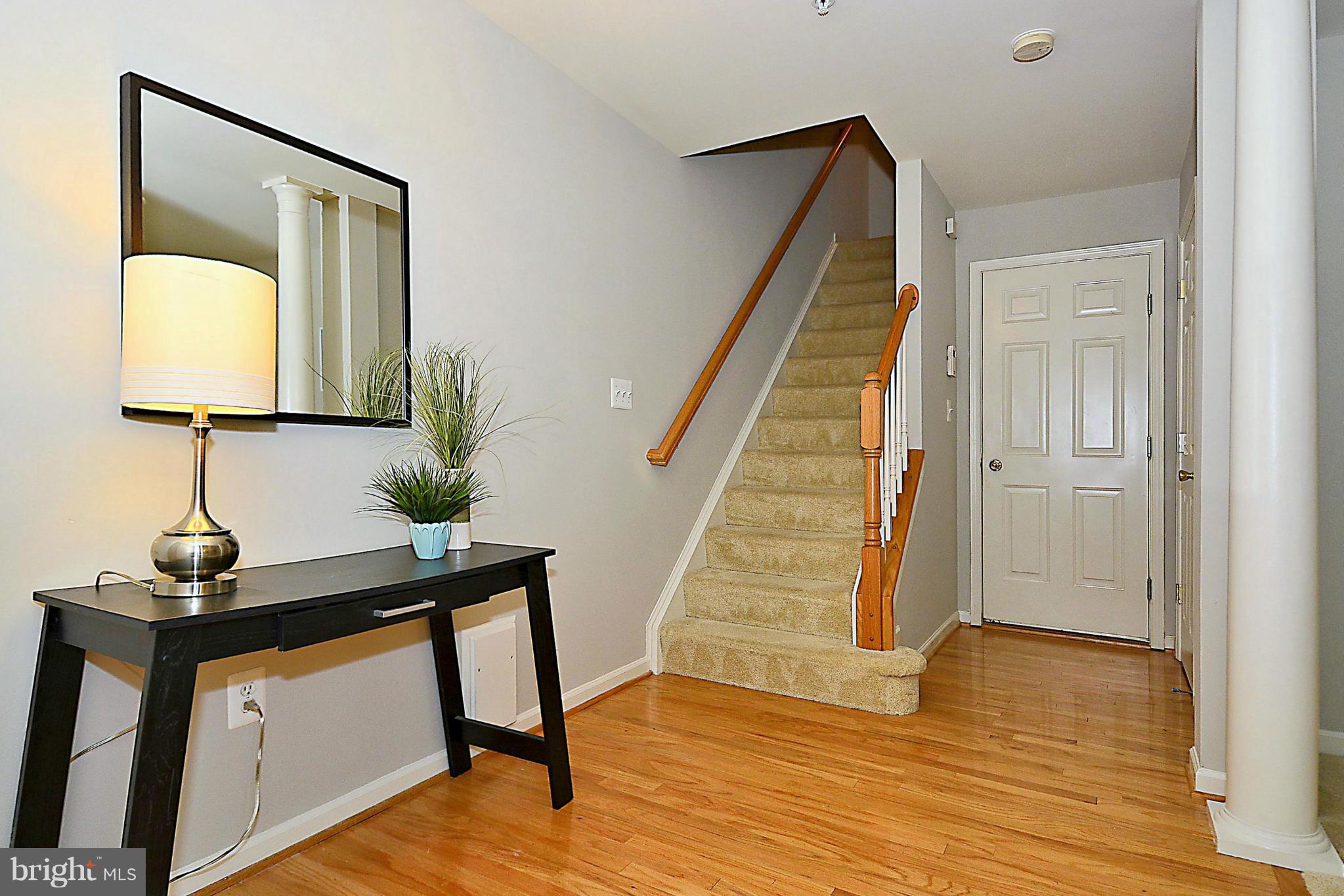 9425 Fields Road Gaithersburg, MD 20878 - Photo 3 of 30 Foyer