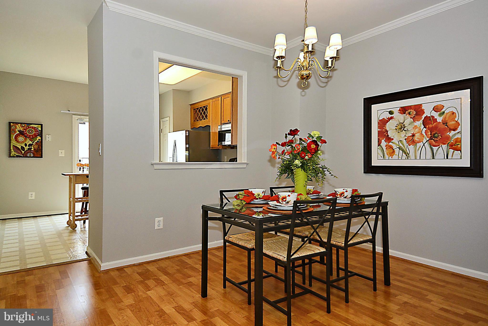 9425 Fields Road Gaithersburg, MD 20878 - Photo 10 of 30 Dining Room