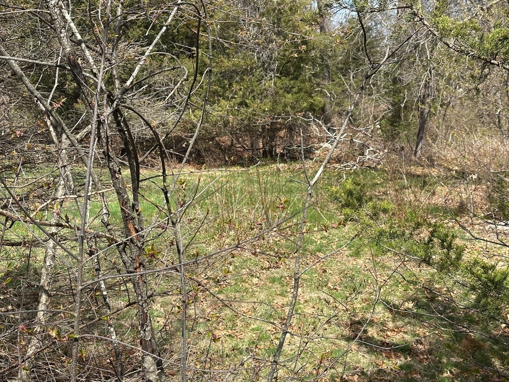 27 Old Pine Island Road Newbury, MA 01951 - Photo 2 of 9
