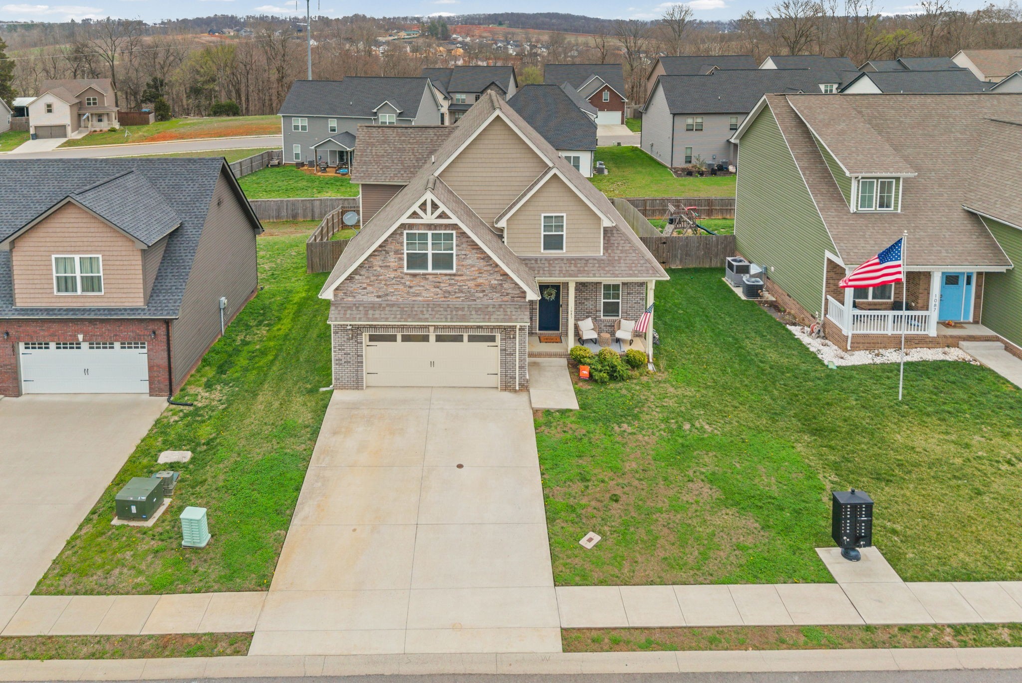 1085 Harrison Way Clarksville, TN 37042 - Photo 3 of 45