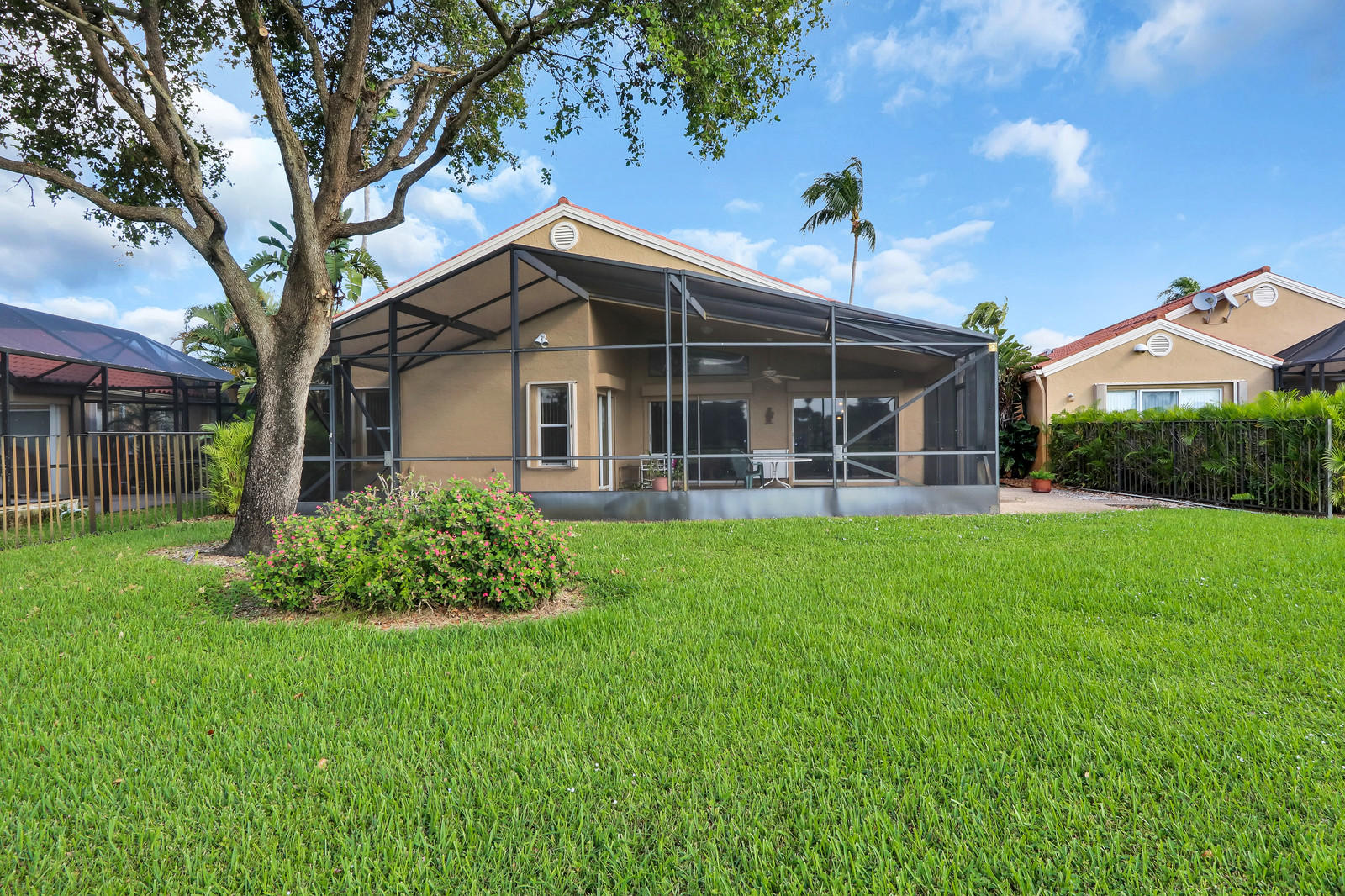 8360 Nadmar Avenue Boca Raton, FL 33434 - Photo 7 of 28 8360 Nadmar Ave