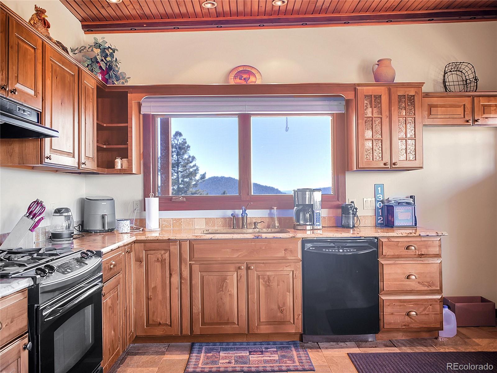 13012 South Wamblee Valley Road Conifer, CO 80433 - Photo 4 of 33 Gallery Image 4