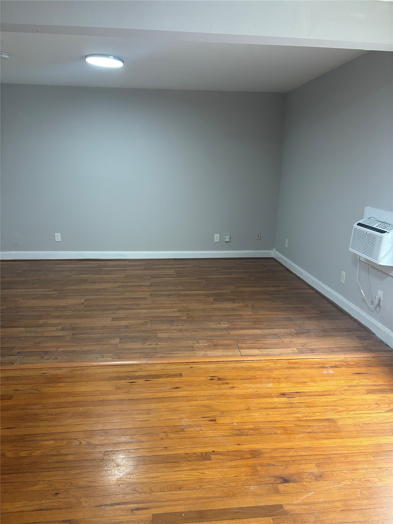 4127 Yale Street Houston, TX 77018 - Photo 5 of 14