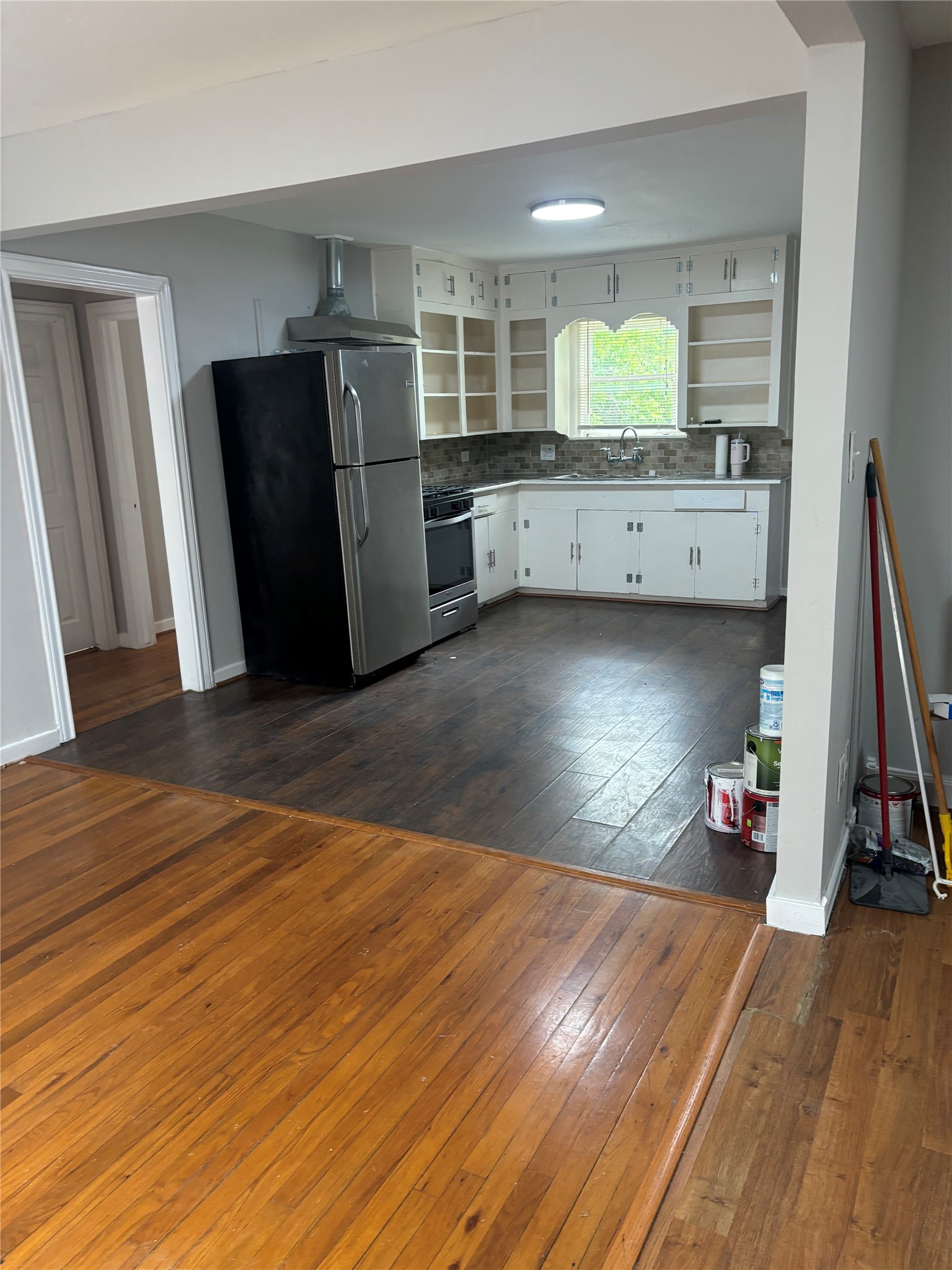 4127 Yale Street Houston, TX 77018 - Photo 9 of 14