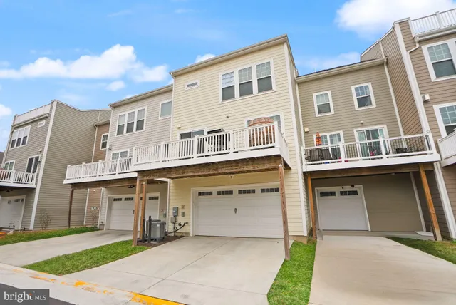 $750,000 | 19298 Forked Creek Terrace, Leesburg, VA 20175