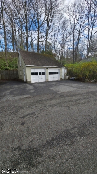 95 Wildwood Road Oak Ridge, NJ 07438 - Photo 4 of 7