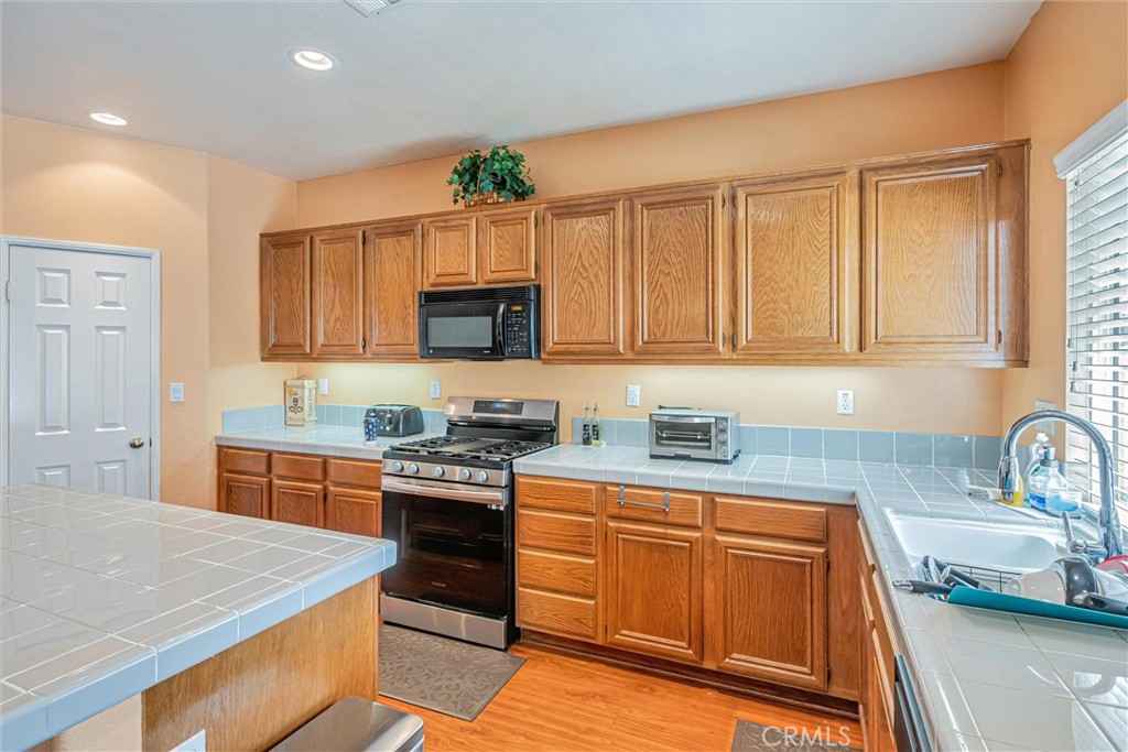 3116 Kilt Court Lancaster, CA 93535 - Photo 24 of 60