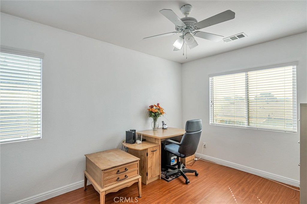 3116 Kilt Court Lancaster, CA 93535 - Photo 32 of 60