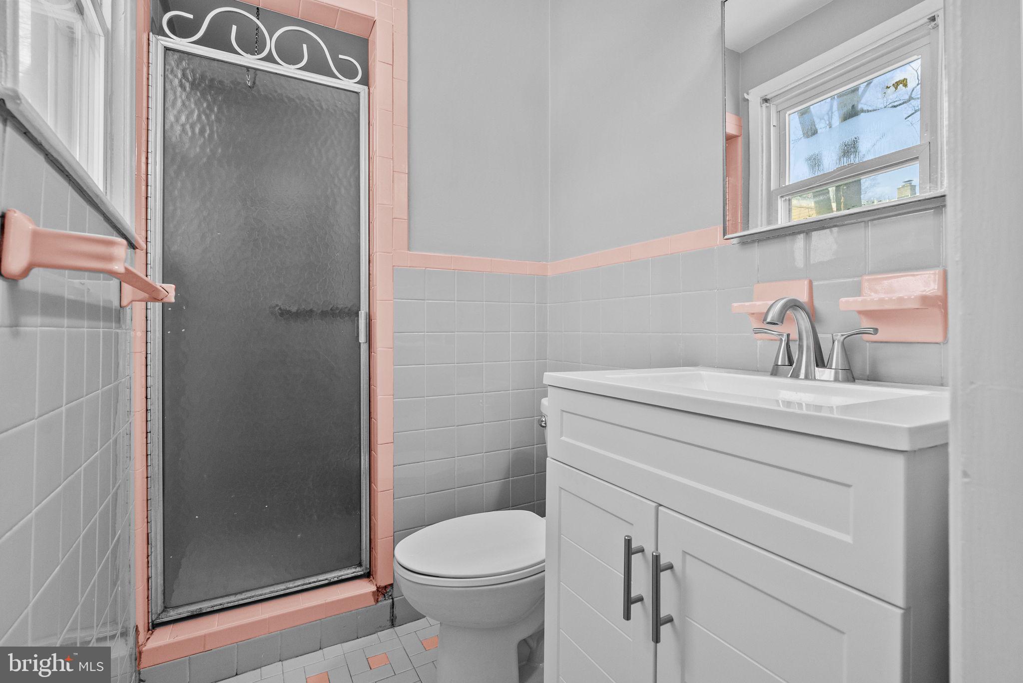 829 Rydal Road Jenkintown, PA 19046 - Photo 14 of 26 Primary Bath