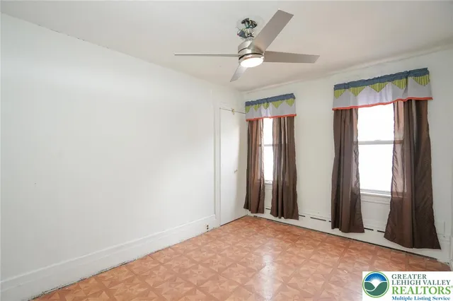 $125,000 | 627 East Patterson Street, Lansford, PA 18232