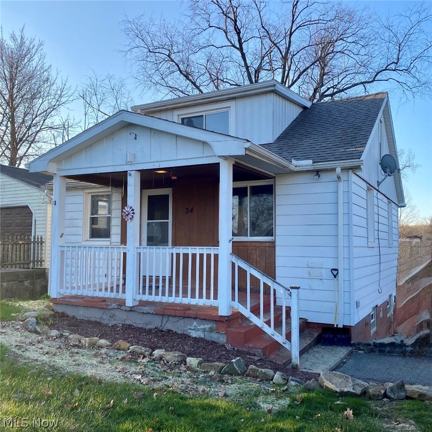 34 West Lewis Street Struthers, OH 44471 - Photo 1 of 14