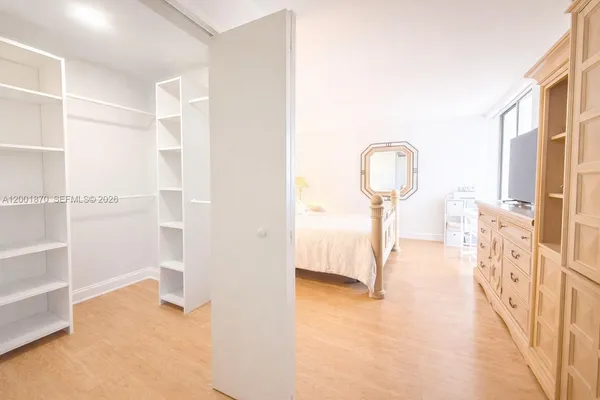 $4,100 | 19707 Turnberry Way, Unit 6L, Aventura, FL 33180