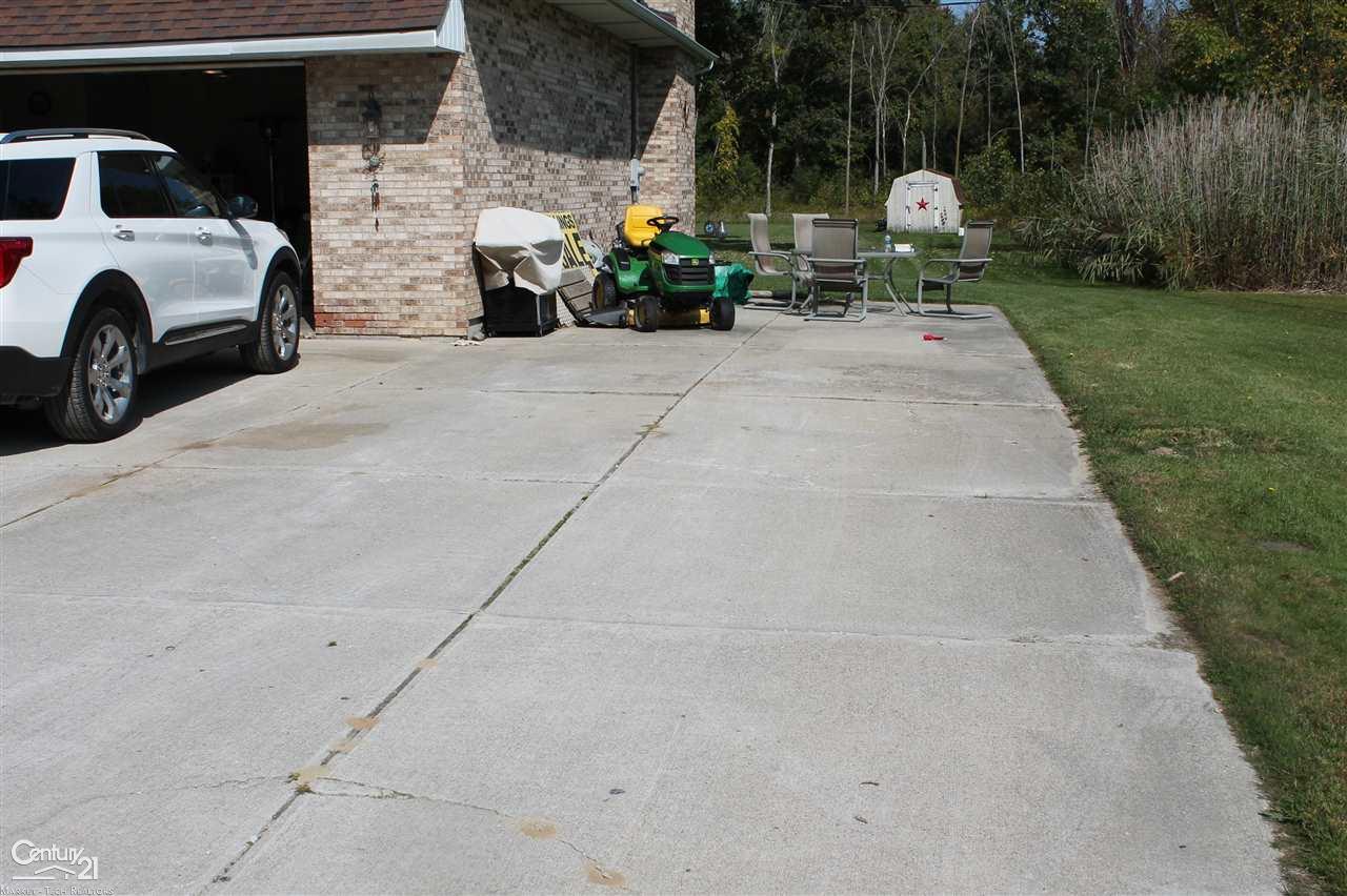 4758 Witt Road St. Clair, MI 48079 - Photo 3 of 25 50025962-2.JPG