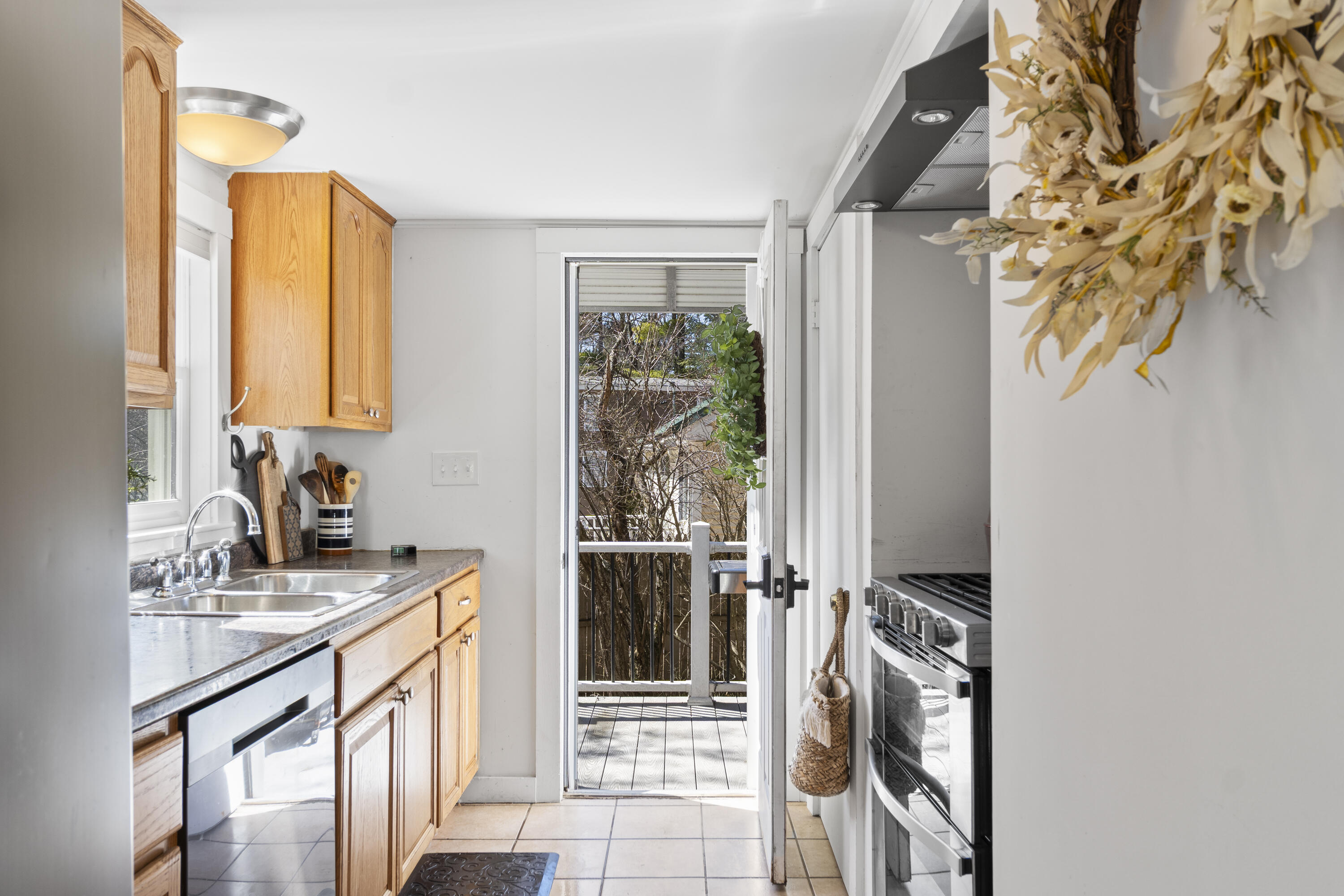 24 Shore Road Windham, ME 04062 - Photo 11 of 45 24 Shore Road_124